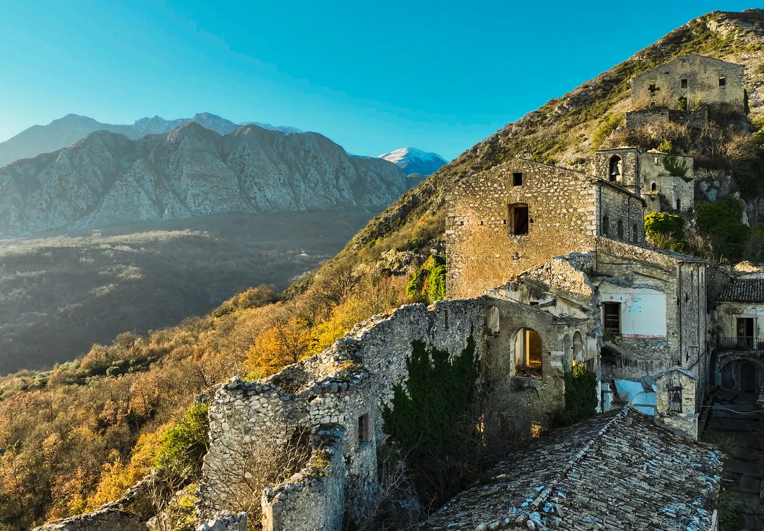 Escursioni in Borghi fantasma e dimenticati